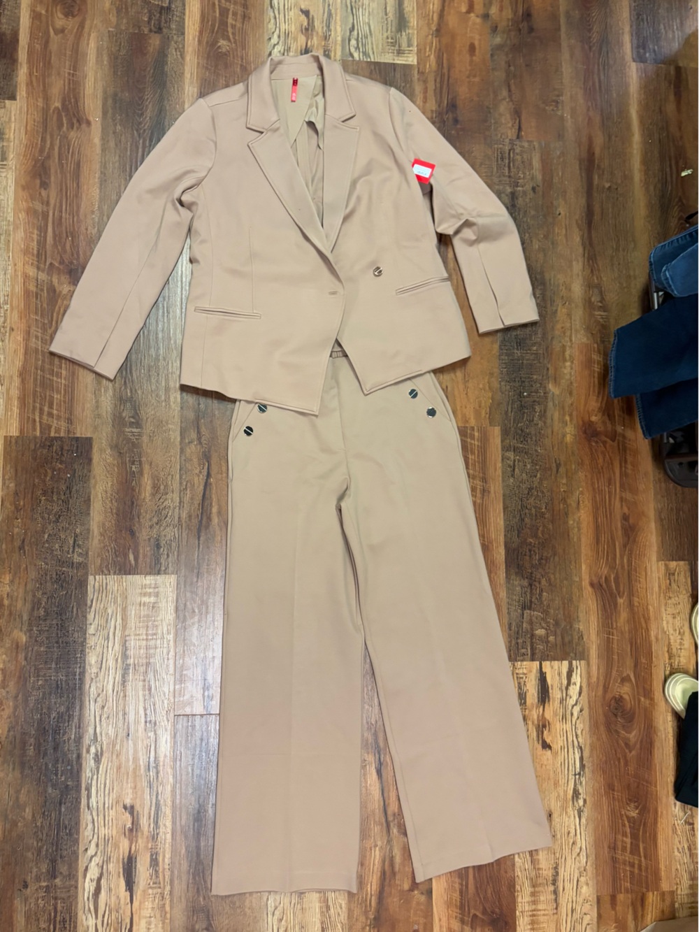 SPANX Business Set in Taupe